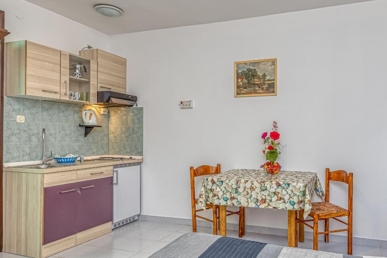 Apartments Bastovanovic Rovinj Buitenkant foto