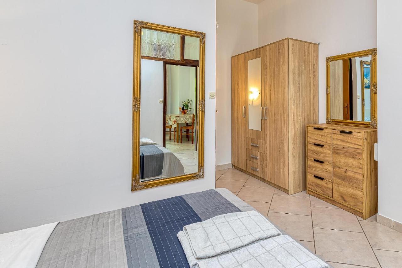 Apartments Bastovanovic Rovinj Buitenkant foto